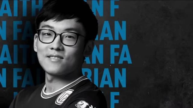 也展现了东 也展现了东