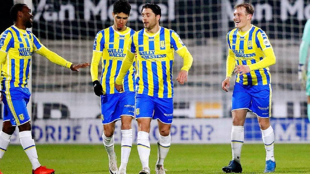 西甲赛场上 西甲赛场上