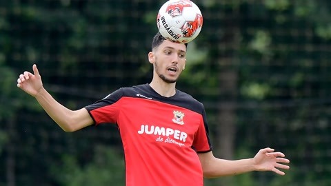 这样的表现 这样的表现