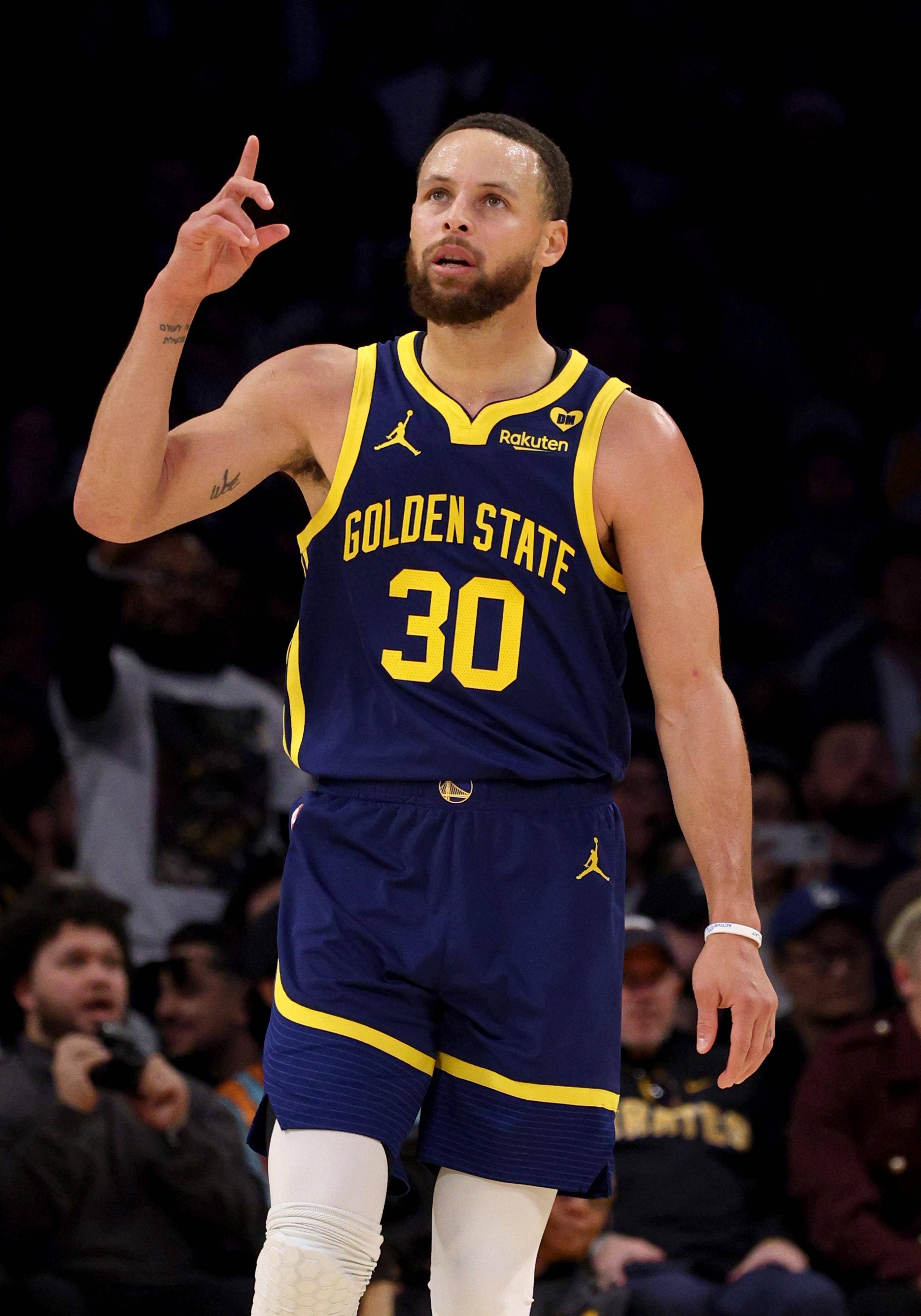 作为焦点人 作为焦点人